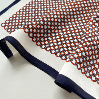 Écharpe bandana 100 % soie à motif de cercle classique | Foulard en soie | Écharpe de cheveux en soie | Petite écharpe en soie | Foulard en soie